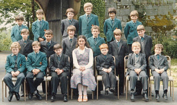 Quantock School Uniforms, 1980s